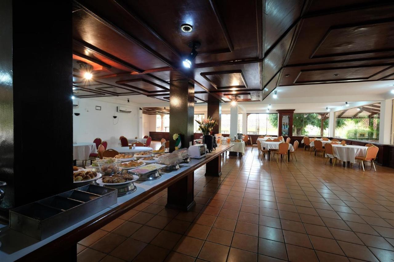Puerto Quijarro  El Pantanal Hotel & Resort מראה חיצוני תמונה